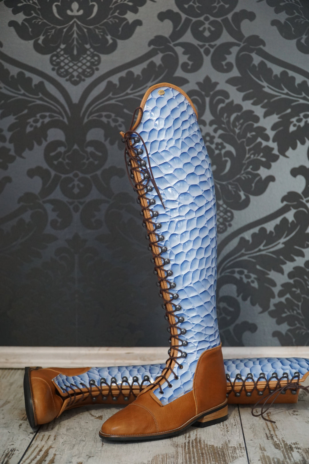 Riding boots model Habanero with lacing - crocodile look