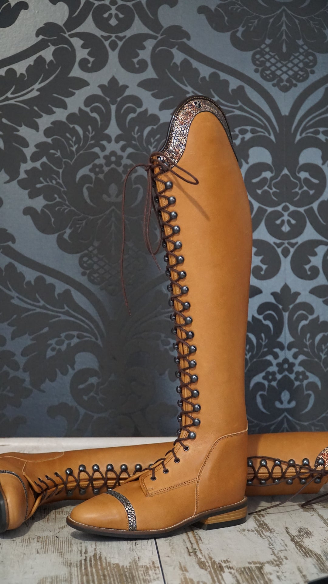 Reitstiefel Modell Habanero mit Schnürung - Braun Cognac