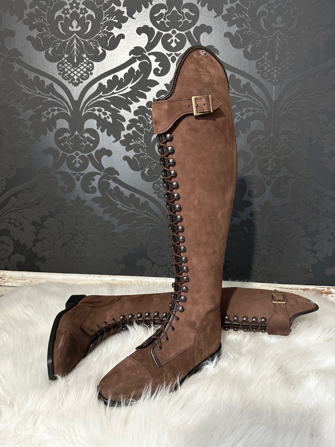 Reitstiefel Modell Habanero mit Schnürung - Braun Wildleder