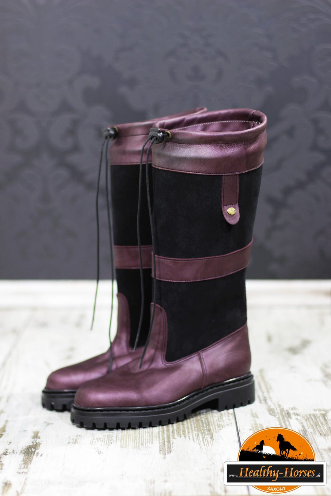 Outdoor boots with Gore-Tex lining waterproof - Purple
