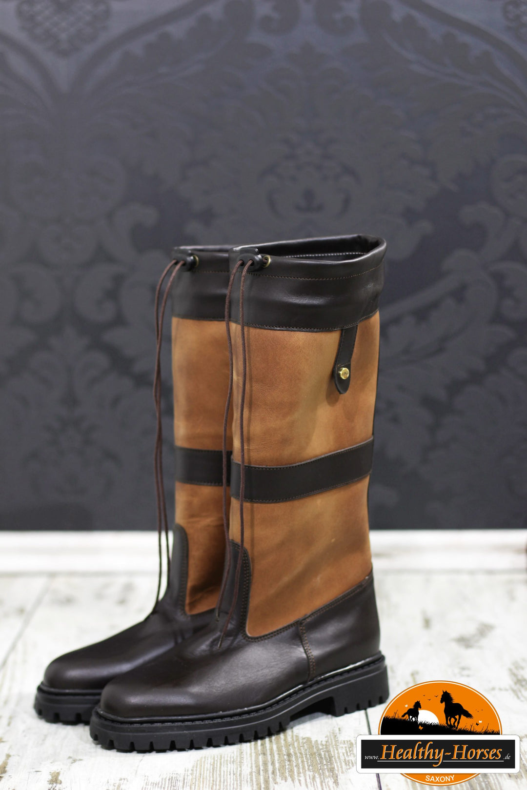 Outdoor boots with Gore-Tex lining waterproof - Brown