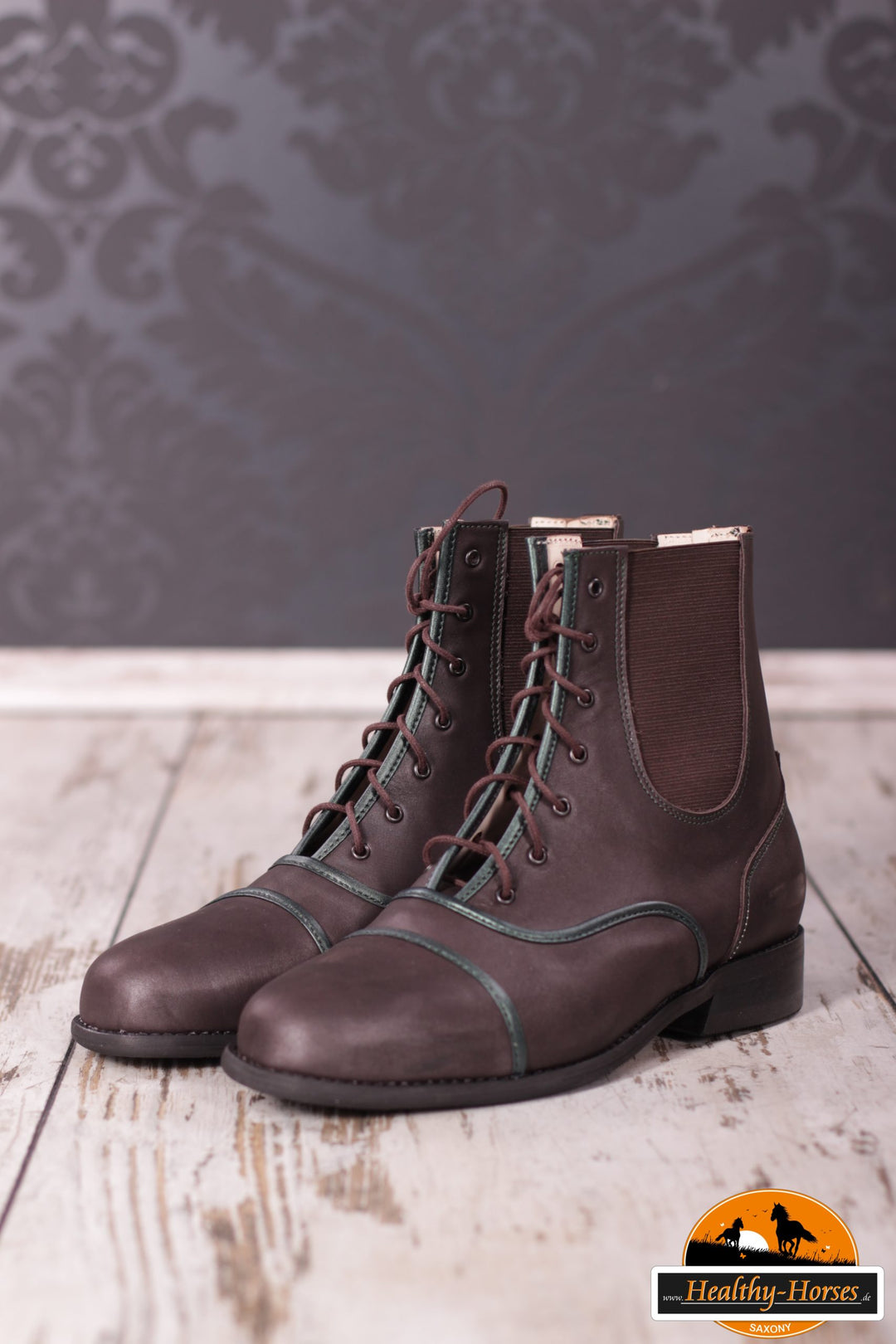 Lace-up ankle boots - Brown