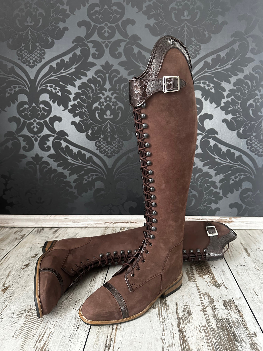 Reitstiefel Modell Habanero mit Schnürung - Braun Wildleder