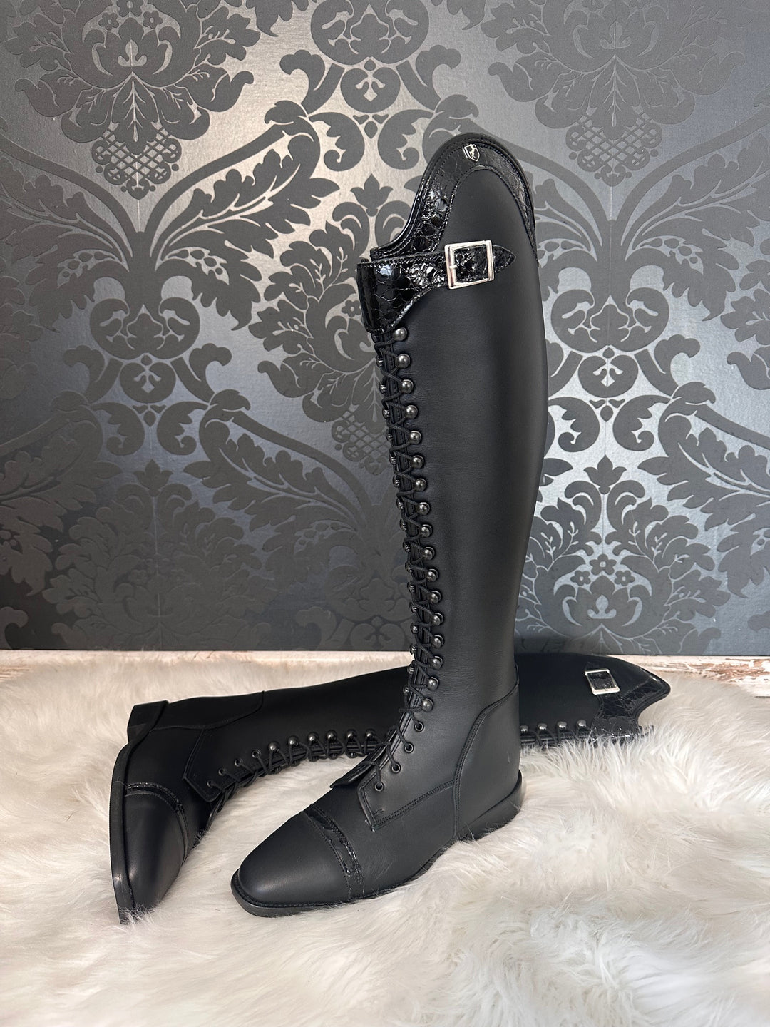 Riding boots model Habanero with lacing - Black