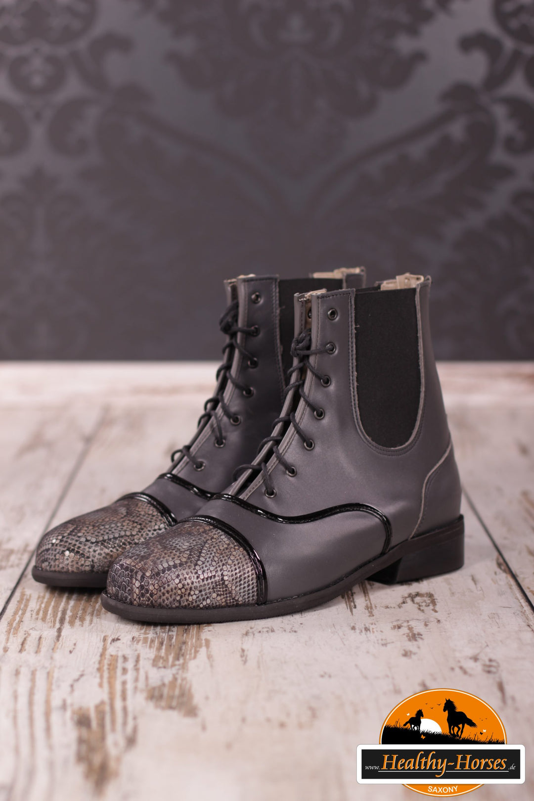 Lace-up ankle boots - Grey