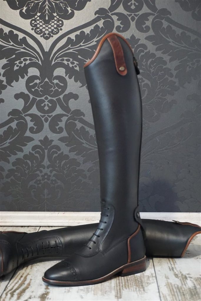 Riding boots - model Maidstone - black with brown